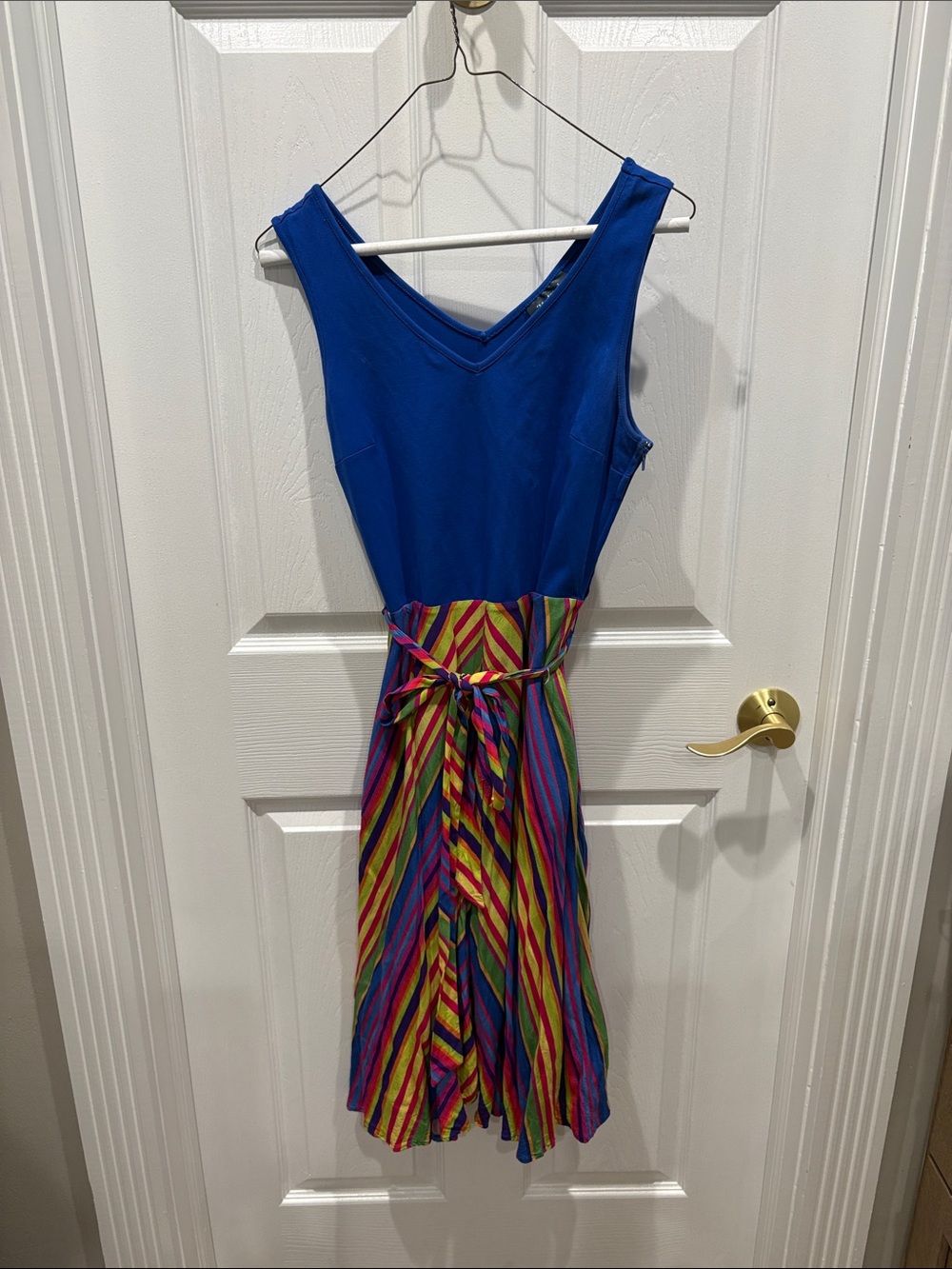 Adorable flowy rainbow striped dress